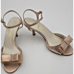 Caparros Women's formal metallic 8B heels bow kitten heels bow strappy rose gold
